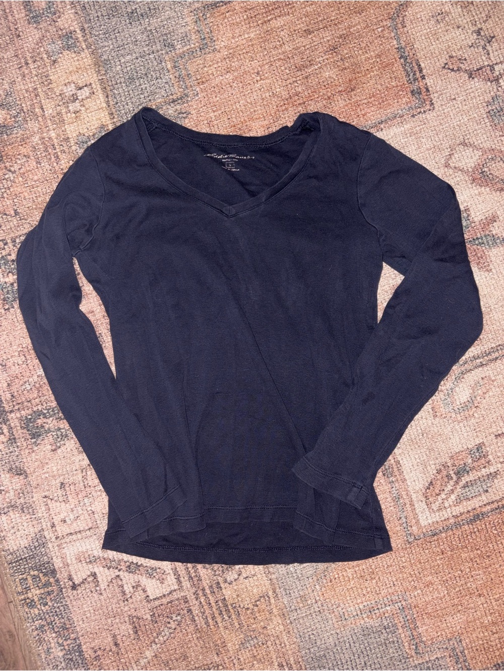 Eddie Bauer Long sleeve V Neck